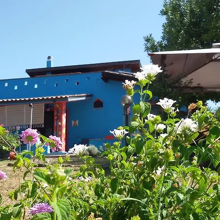 Shanti Bed & Breakfast *